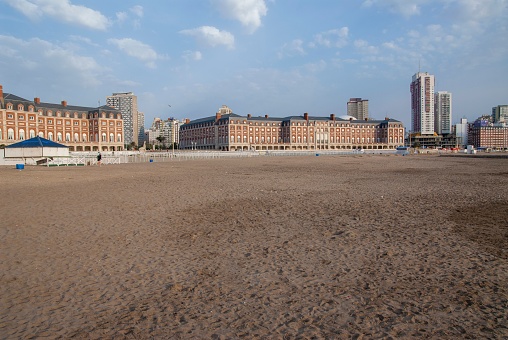 A view of an empty square in Mar del Plata, Argentina in daytime