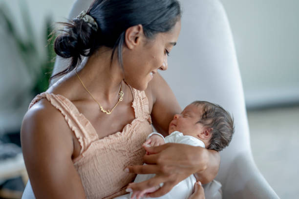 istock Mother and Newborn 1432581035