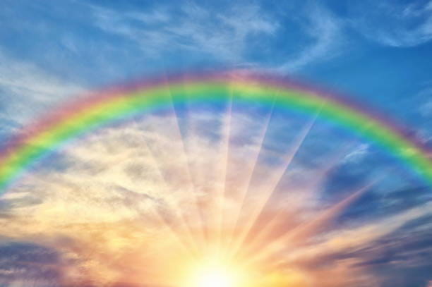 bellissimo tramonto serale con arcobaleno - rainbow foto e immagini stock