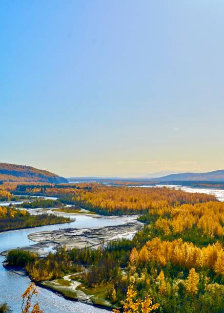 istock Autumn in Alaska 1432644212