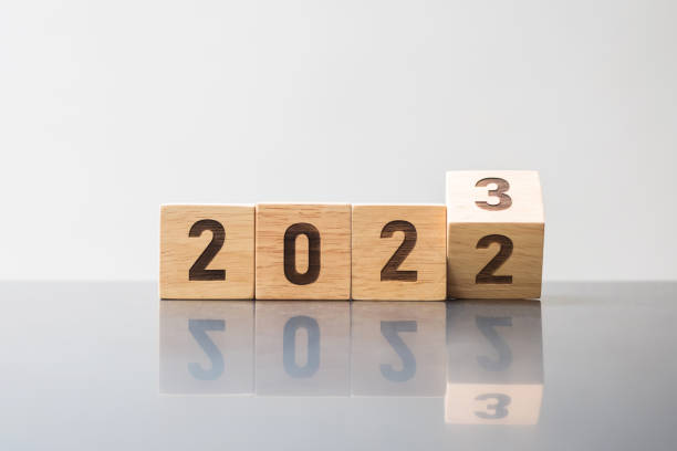 istock hand flip 2022 to 2023 block. goal, Resolution, strategy, plan,, motivation, reboot, forecast, change, countdown and New Year holiday concepts 1432758662