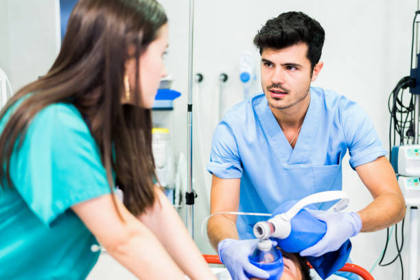 istock Medics making emergency procedure with respirator 1432802562