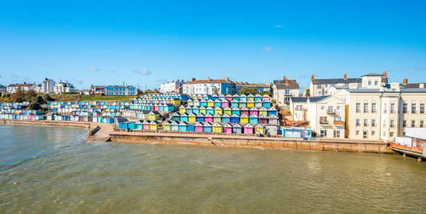 istock Walton-on-the-Naze seafront 1432806398