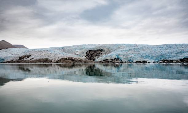 istock Beautiful arctic landscape in Svalbard, Norway 1432812978