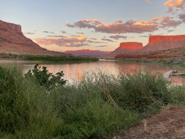 istock Gorgeous sunset on the Colorado River running through Castle Valley, USA 1432838164