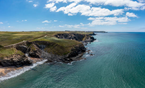 istock Church Cove towards Mullion 1432896111