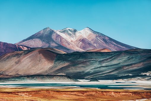 Laguna Tuyajto en el desierto de Atacama photo