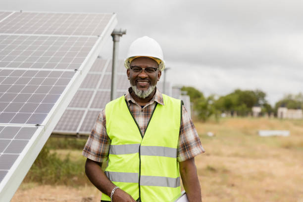 istock Safety inspector smiles for the camera 1432919474