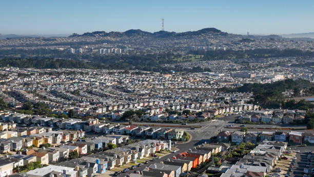 istock Daly City Costal Homes 1432923122