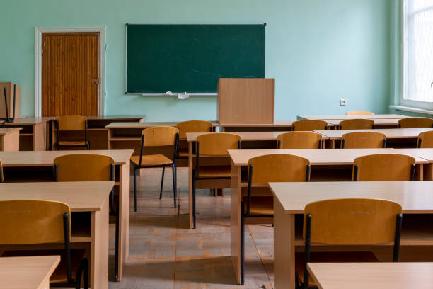 istock Detail Interior classroom with blackboard on the wall 1432923365