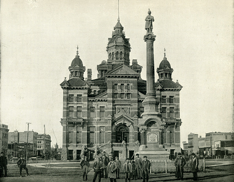 Vintage photograph of Lime Street and the North Western Hotel, Liverpool, England, Victorian 19th Century. The Hotel is built in the Renaissance Revival style resembling a French Château.