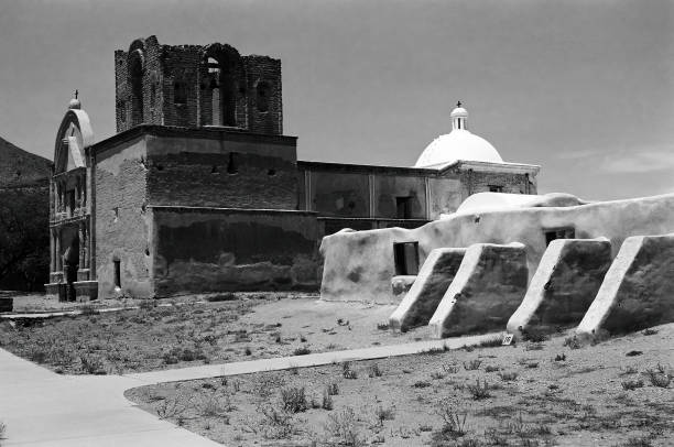 トゥマカコリミッション遺跡アリゾナ州 - tumacacori national historical park ストックフォトと画像