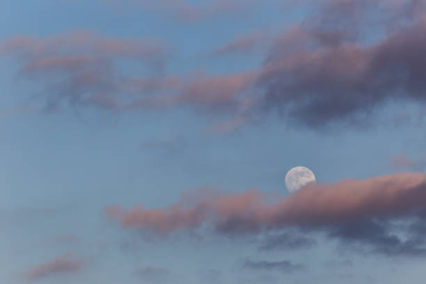 istock Full moon in the middle of clouds 1432941544