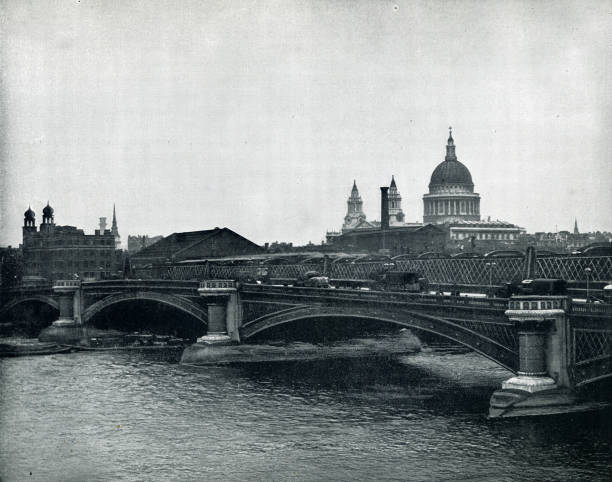 istock Blackfriars and St Paul's Cathedral 19th century 1432963392