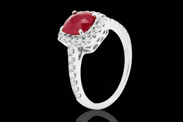 istock engagement ring with diamonds and ruby in white gold, engagement ring 1433004604