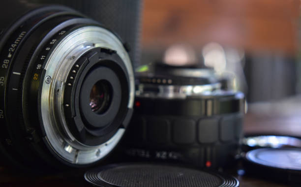 istock camera lens that provides sharp, beautiful quality for professional photographers 1433009189