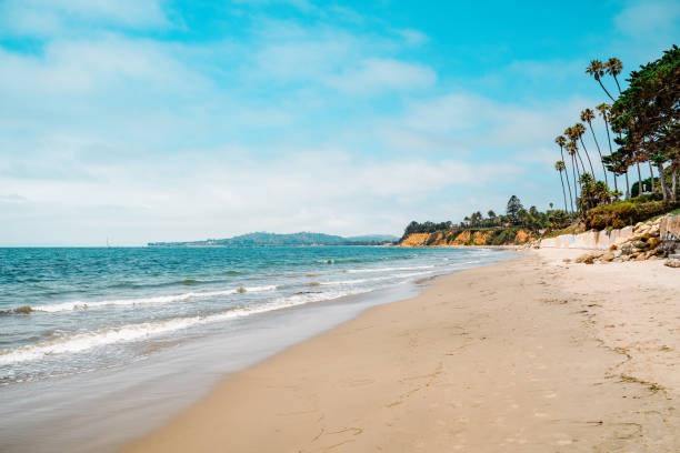 Butterfly beach Santa barbara Butterfly beach idyllic holiday in Santa barbara California USA. Vibrant background for tropical authentic cali atmosphere background with copy space Nature travel landscape background butterfly beach santa barbara ca stock pictures, royalty-free photos & images