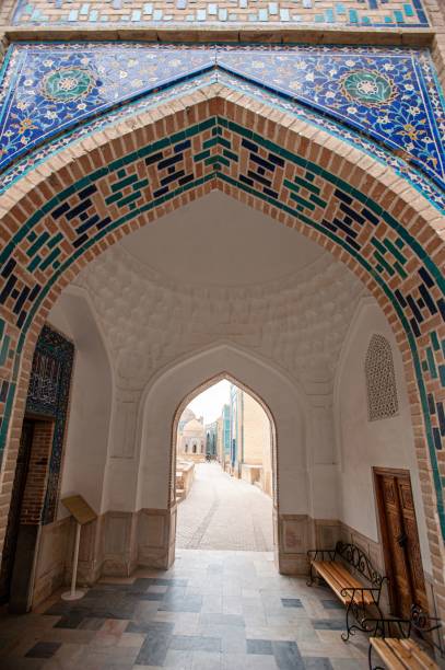 istock Shahi Zinda Memorial Complex in Samarkand, Uzbekistan 1433084148