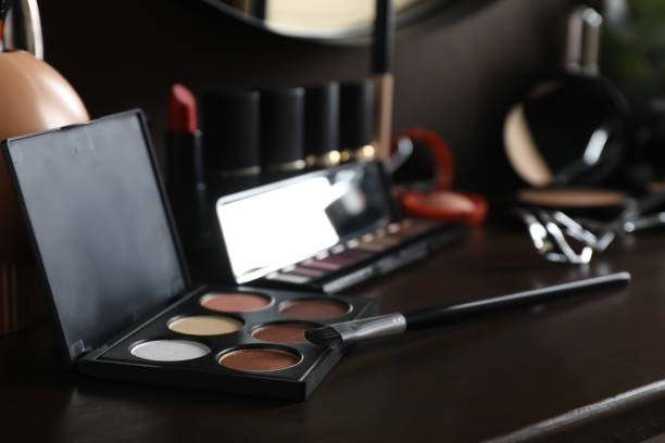 istock Stylish dressing table with different cosmetic products 1433115337