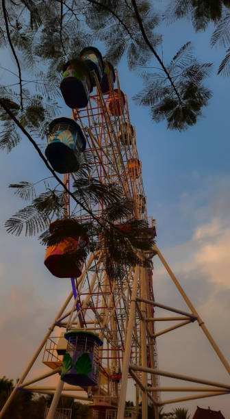 nice view in the afternoon with the ferris wheel - sites like chaturbate 個照片及圖片檔