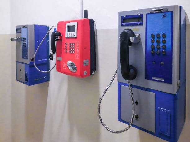 istock Vintage coin payphone 1433158109