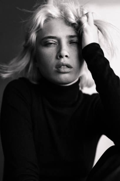 istock Beautiful emotional woman 1433178142