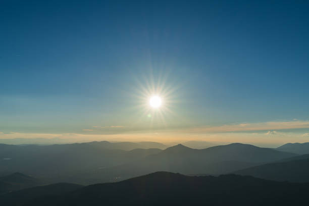 istock The horizon of Madrid mountains 1433210718