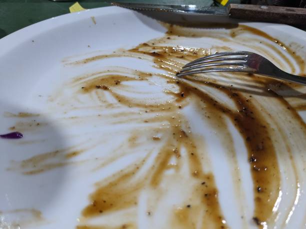 istock Remaining soup and sauce after dinner. 1433211854