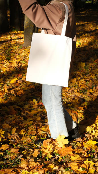 istock White shopper. Fashion bag template. 1433279112