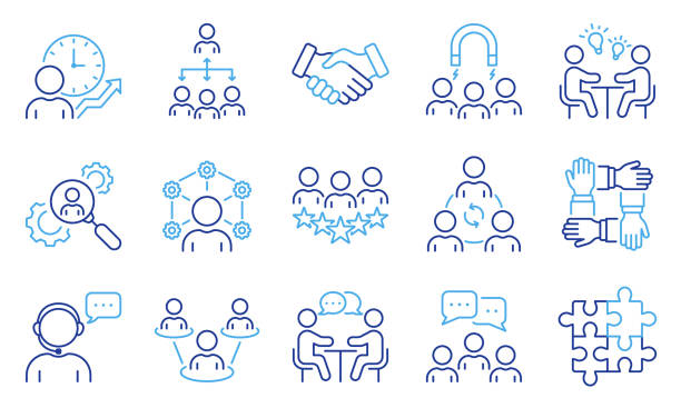 illustrazioni stock, clip art, cartoni animati e icone di tendenza di gruppo team network line icon set. community business people work process raccolta di pittogrammi lineari. gestione del tempo, icona della struttura di gestione dei servizi. tratto modificabile. illustrazione vettoriale isolata - immagine coordinata