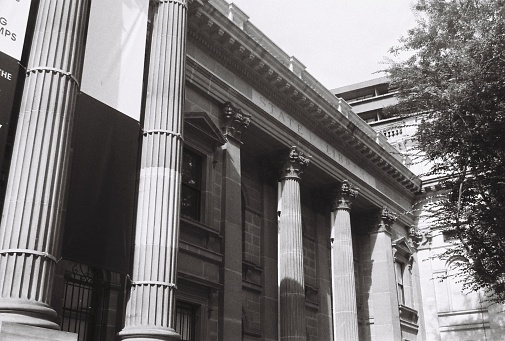 A grayscale of the State Library Victoria in Melbourne