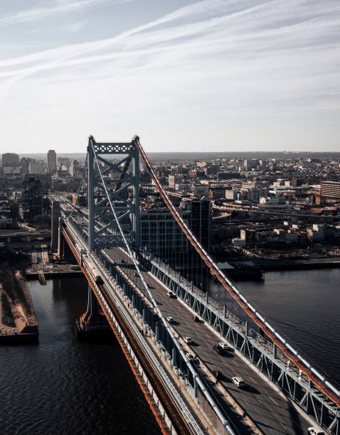 istock Aerial view of the Benjamin Franklin Bridge 1433346866