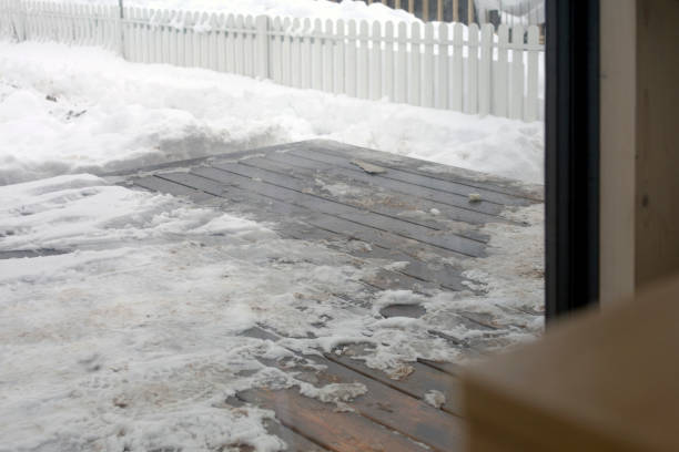 istock messy hardwood patio floor 1433360525