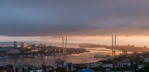 istock City skyline at the sunset. 1433367971