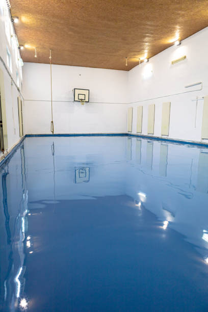 istock Self leveling blue epoxy floor in the gym 1433393832