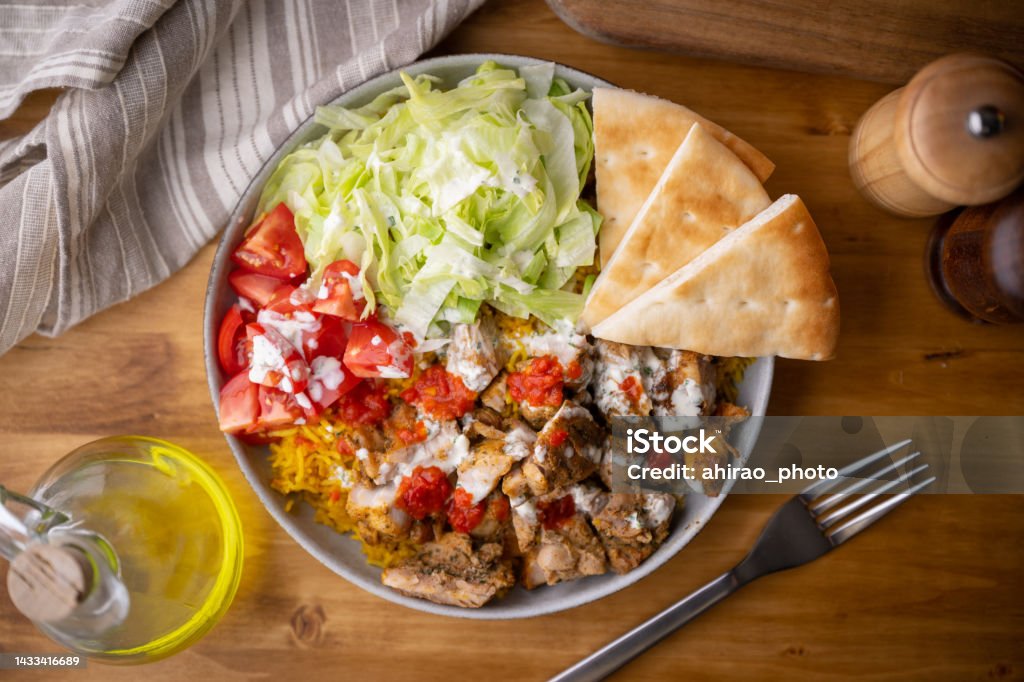chicken over rice, new york style famous halal food Chicken Meat Stock Photo