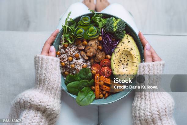Healthy Eating Plate With Vegan Or Vegetarian Food In Woman Hands Healthy Plant Based Diet Healthy Dinner Buddha Bowl With Fresh Vegetables Stock Photo - Download Image Now