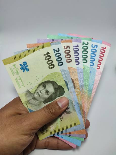 istock the latest issued banknotes Indonesia 1433509145