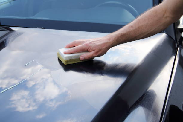 istock car polishing with machine 1433524812