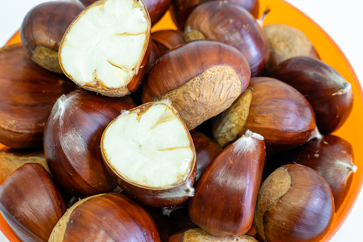 raw chestnuts ready to eat
