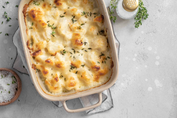 istock Cauliflower gratin with bechamel sauce 1433541277