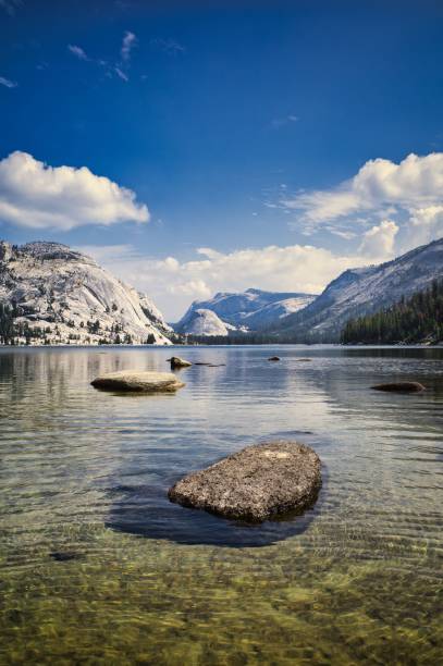 istock Vertical shot of a rocky lake between mountains 1433558867