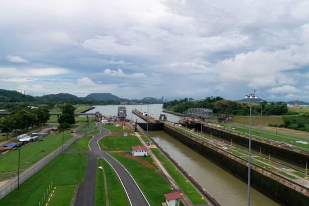 istock Miraflores center in Panama 1433565827