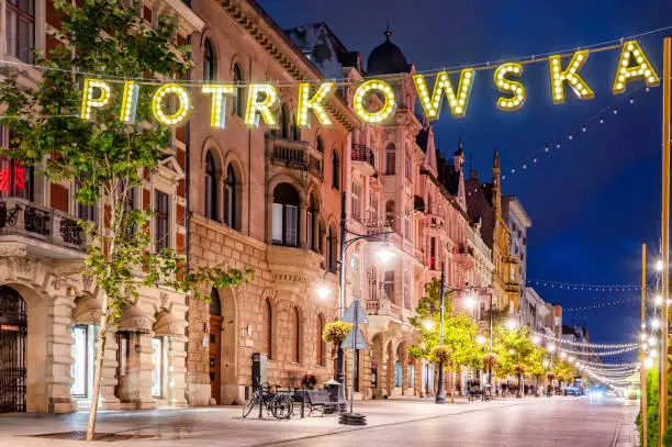 Piotrkowska Street at night.