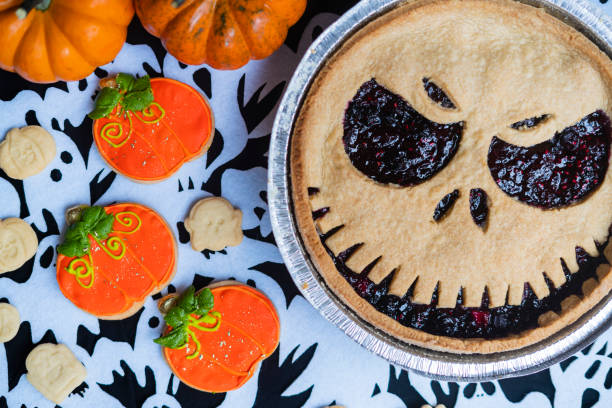 istock Delicious blackberry pie with a terrifying face for Halloween 1433675009
