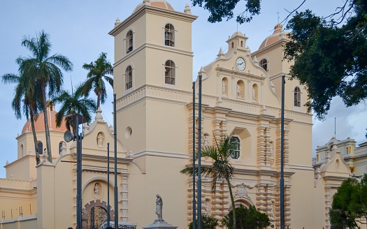 The imposing Cathedral of San Miguel de Tegucigalpa, built in 1782, is one of the oldest and most important buildings in the city that is preserved to this day.