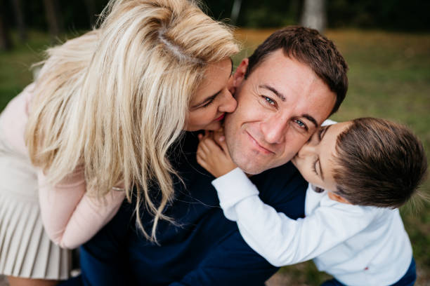 istock Family fun outdoors in the autumn 1433689171