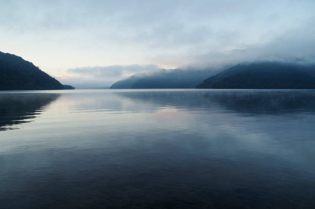istock Lake Ashi in the early morning 1433766926