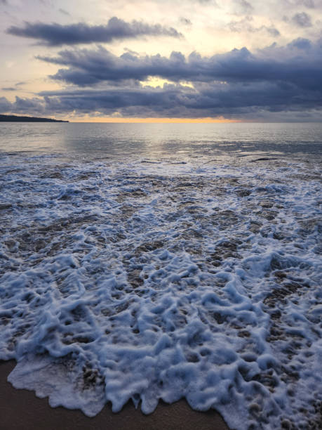 istock Beautiful Wave against blue sky at beach. 1433840502