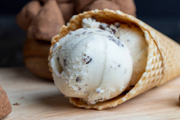 istock Sweet ice cream with chocolate pieces 1433860103